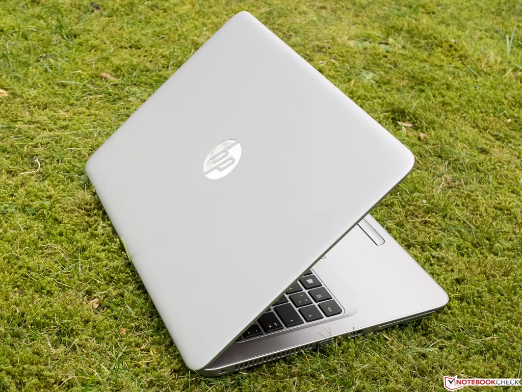 HP_EliteBook_840_G3_05_von_21.webp