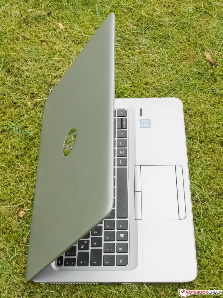 HP_EliteBook_840_G3_06_von_21.webp